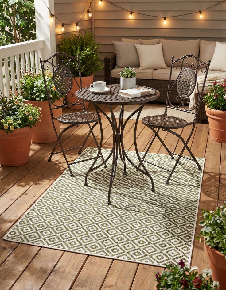 Detail image of 1' 4 x 1' 4  Washable Jill Zarin Costa Rica Indoor / Outdoor Sample Rug