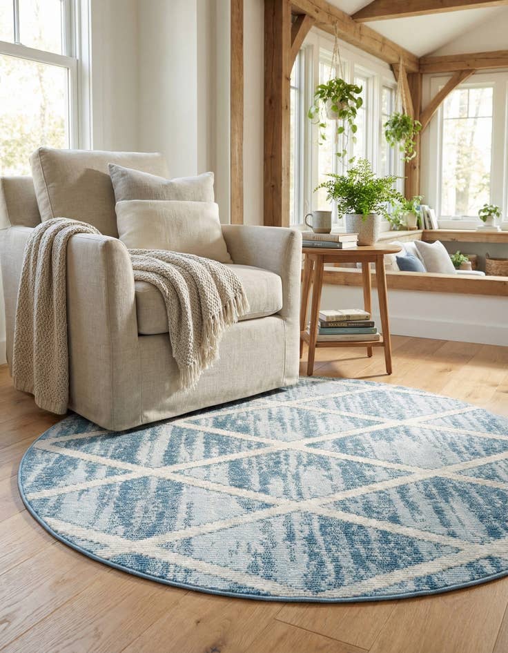 Detail image of 4' x 4' Starlight Round Rug