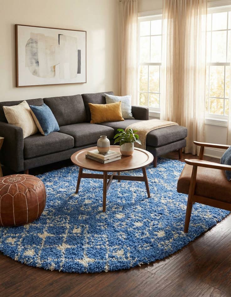 Detail image of  7' 10 x 10' Moroccan Trellis Shag Oval Rug