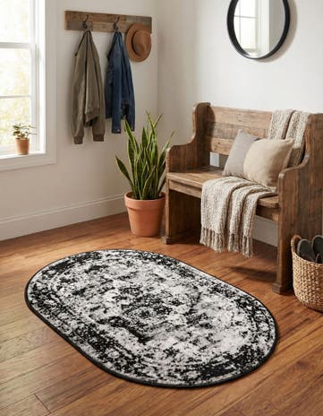 Black Monte Carlo Oval Rug
