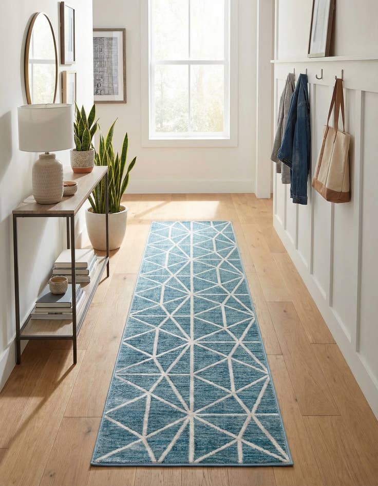 Detail image of  2' 7 x 13' Lattice Trellis Runner Rug