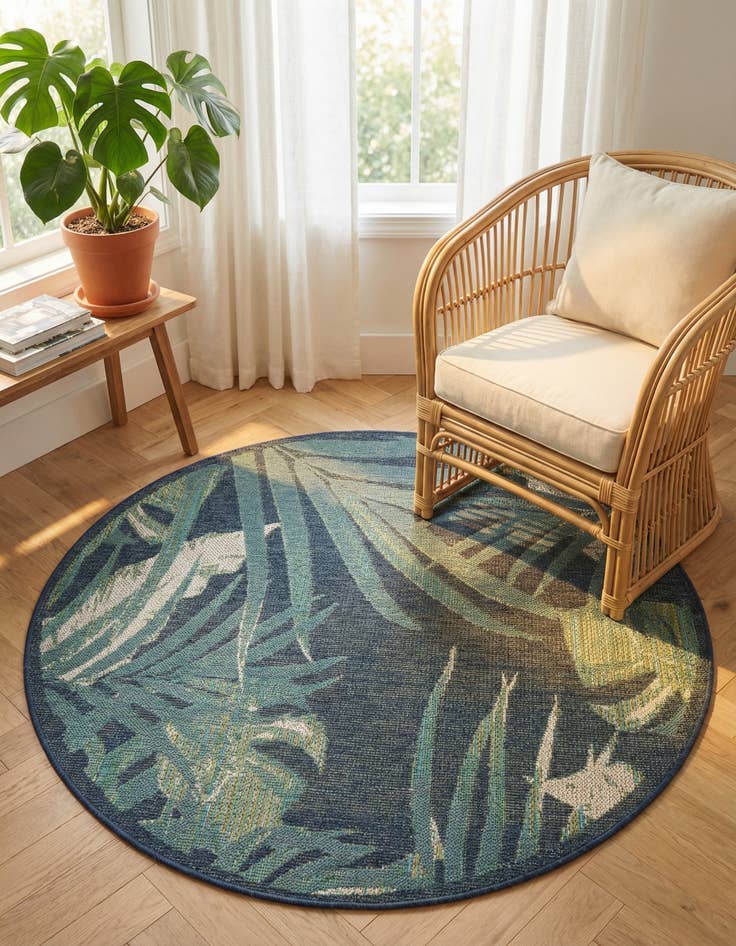 Detail image of 5' 3 x 5' 3  Washable Baja Indoor / Outdoor Round Rug