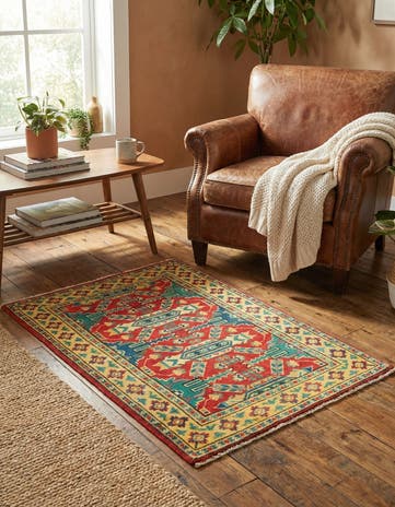 2' 10 x 3' 10 Hand Knotted Kazak Rug