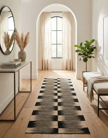 2' 6 x 8' 5 Hand Woven Kilim Modern Wool Runner Rug