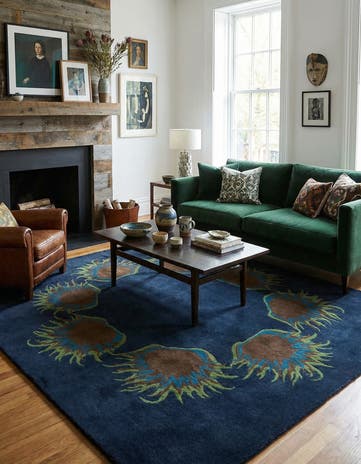 7' 5 x 7' 6 Luna Square Rug