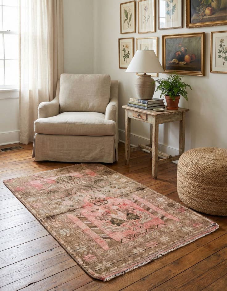 Detail image of 3' x 4' 7  Hand Knotted Ultra Vintage Persian Wool Rug