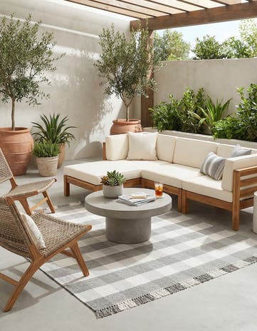 Gray Easy-Clean Eco Plaid Washable Indoor / Outdoor Square Rug