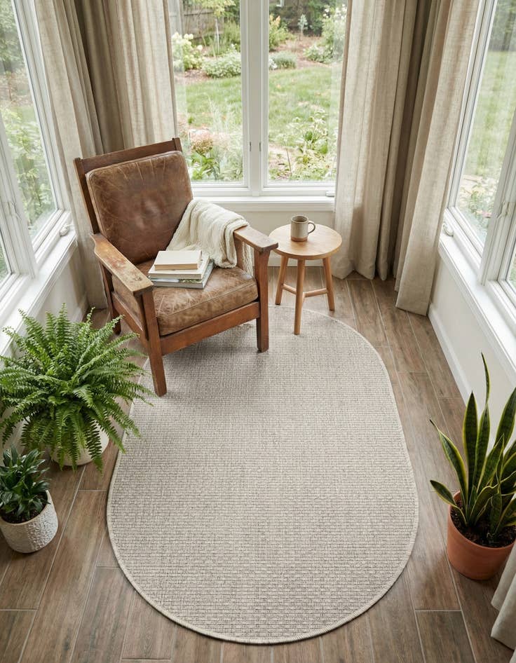 Detail image of 3' x 5' 3 Easy-Clean Solid Indoor / Outdoor Oval Rug