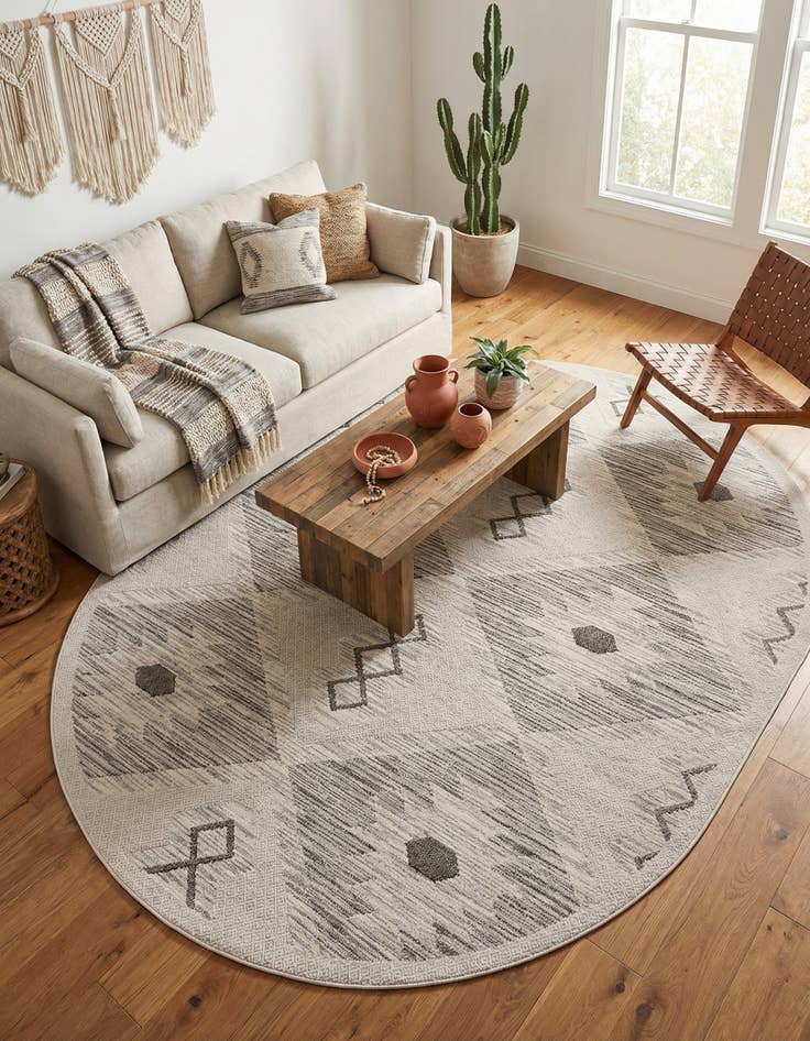 Detail image of 7' 10 x 10' Arlo Oval Rug