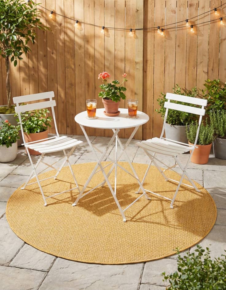 Detail image of 4' x 4'  Washable Solid Indoor / Outdoor Round Rug