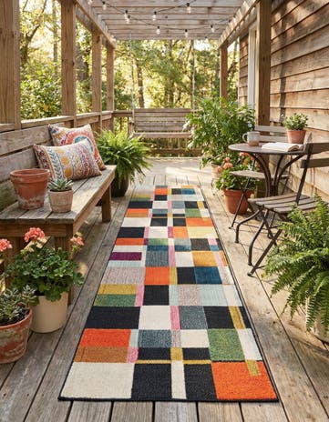 2' 7 x 10' Easy-Clean Casablanca Indoor / Outdoor Runner Rug