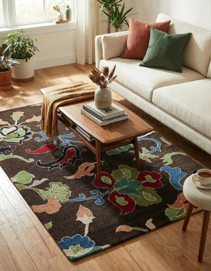 Detail image of 5' 1 x 8' Luna Rug