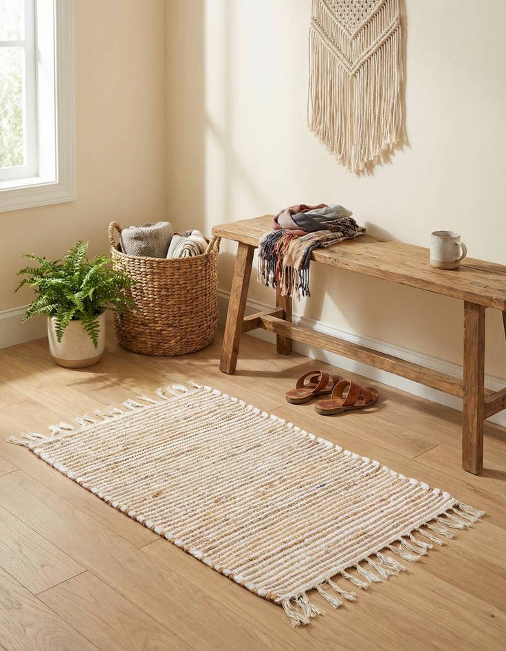 Detail image of 2' x 3' 1  Hand Woven Chindi Jute Rug