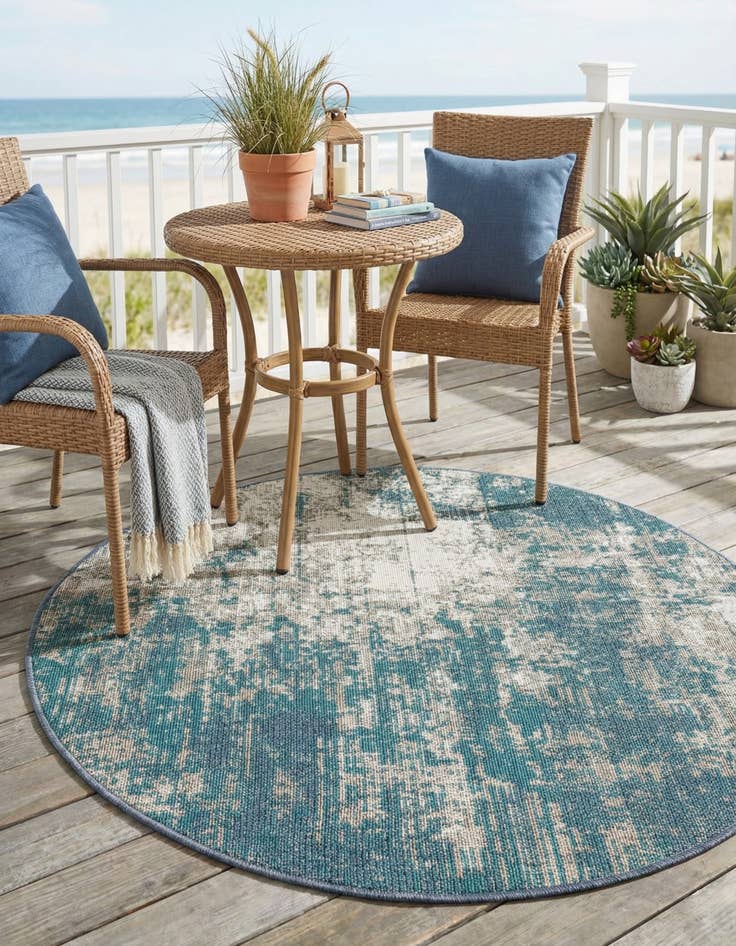 Detail image of 4' x 4'  Washable Coastal Indoor / Outdoor Round Rug