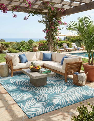 10' x 13' Easy-Clean Botanical Indoor / Outdoor Rug