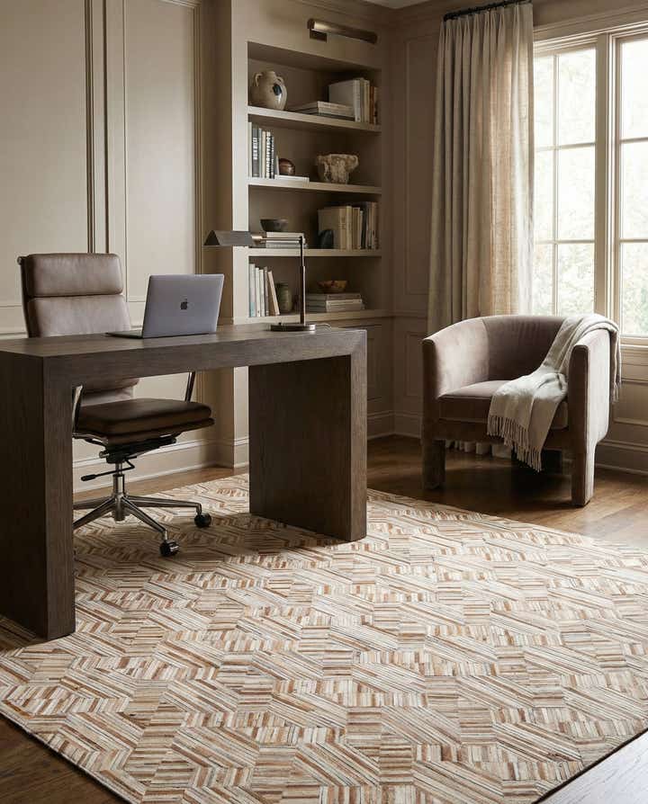 5' 1 x 7' 1 Cowhide Rug