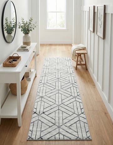 3' x 10' Lattice Trellis Runner Rug