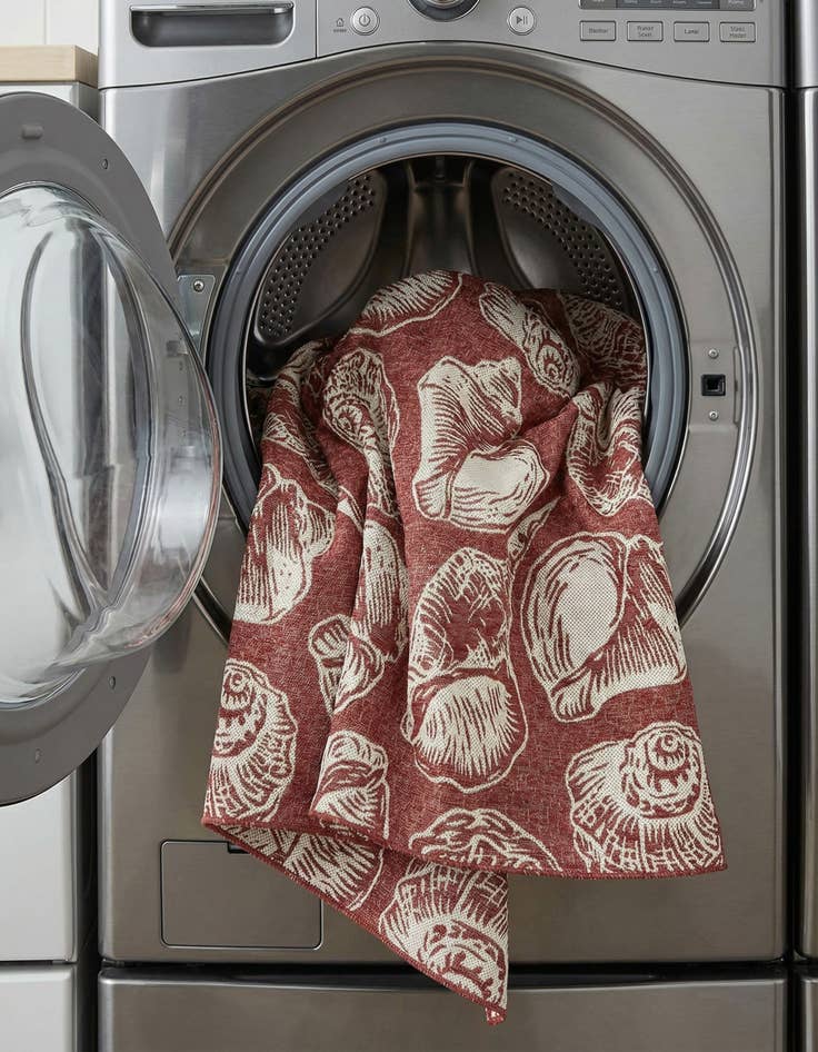 Detail image of  7' 10 x 7' 10  Washable Coastal Indoor / Outdoor Square Rug