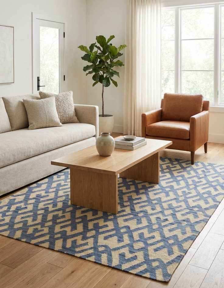 Detail image of 4' 6 x 5' 9 Hand Woven Kilim Modern Wool Rug