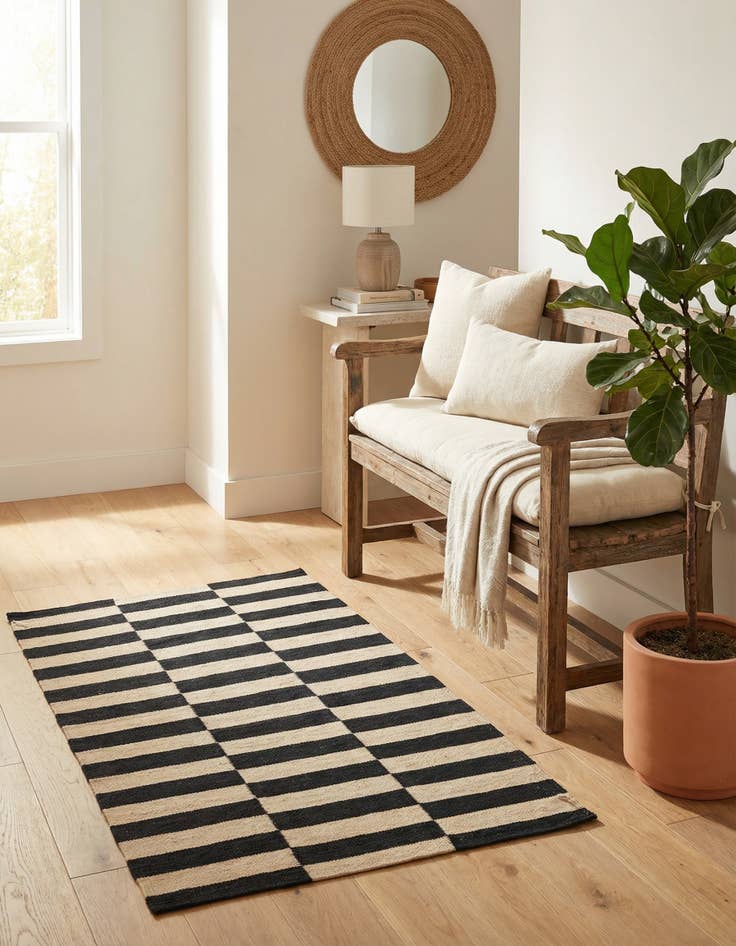 Detail image of 2' 7 x 3' 11  Hand Woven Kilim Modern Wool Rug