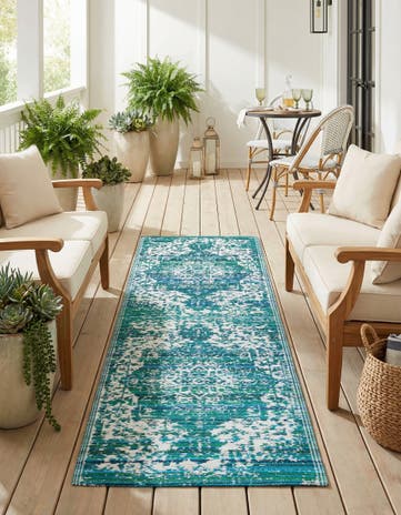 2' x 6' Easy-Clean Vista Breeze Indoor / Outdoor Runner Rug