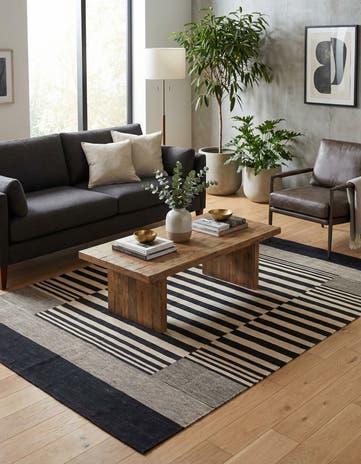 6' x 7' 6 Hand Woven Kilim Modern Wool Rug