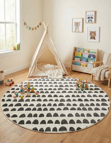 7' 10 x 7' 10 Whimsy Kids Round Rug
