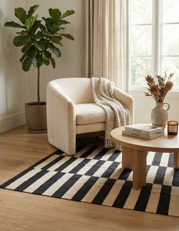 3' 7 x 4' 8 Hand Woven Kilim Modern Wool Rug