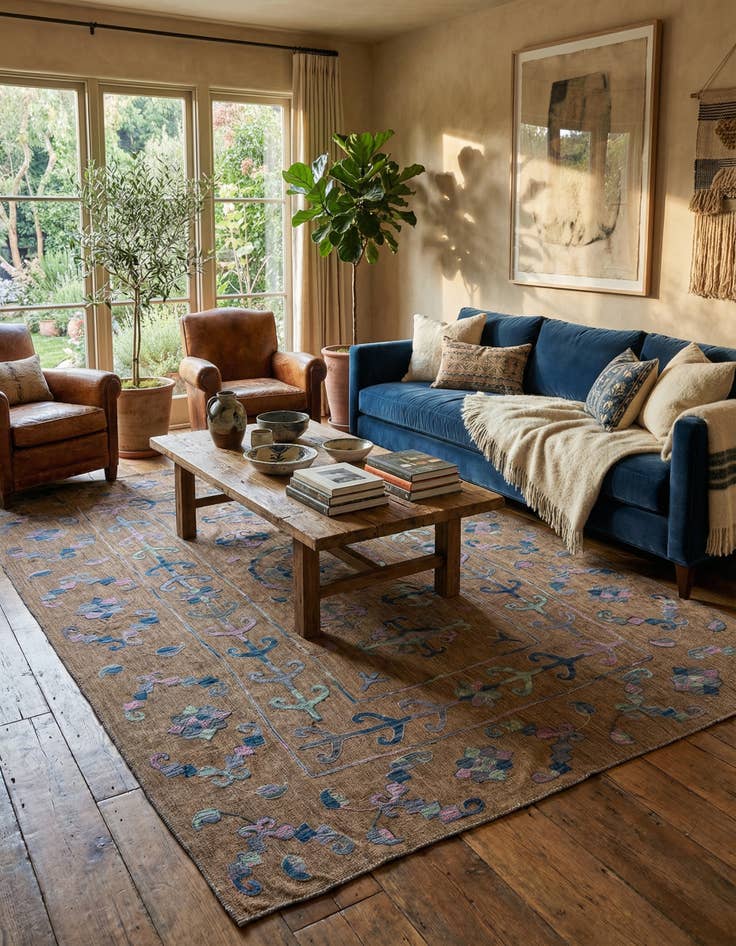 Detail image of 6' 5 x 9'  Hand Woven Kilim Suzani Wool Rug