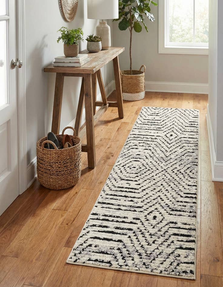 Detail image of 2' x 7' 10 Tagine Runner Rug