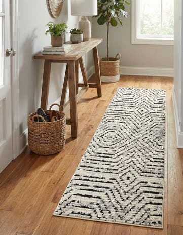 Black and White Tagine Runner Rug