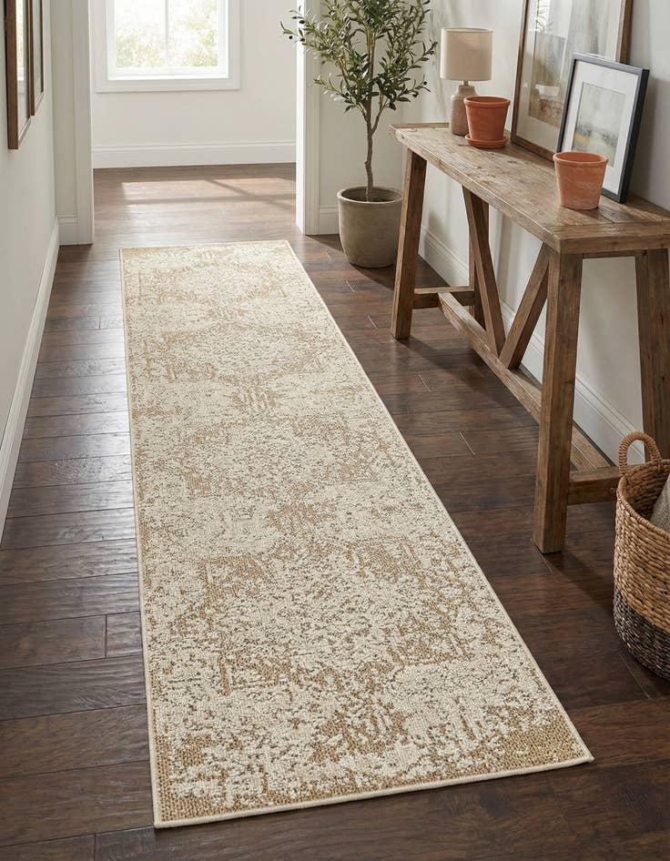Detail image of  2' 7 x 12'  Washable Traditional Indoor / Outdoor Runner Rug