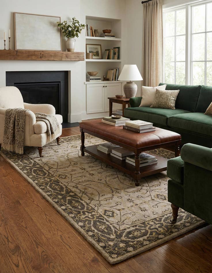 Detail image of 5' x 7' 5 Agra Rug