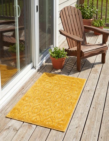 2' x 3' Easy-Clean Trellis Textured Indoor / Outdoor Rug