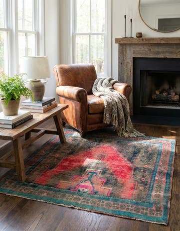 4' 4 x 4' 4 Hand Knotted Ultra Vintage Persian Wool Square Rug