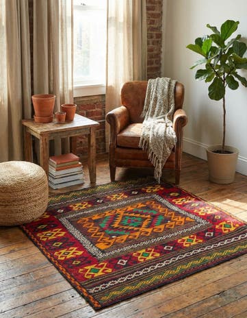 4' x 4' 3 Hand Woven Kilim Fars Wool Square Rug
