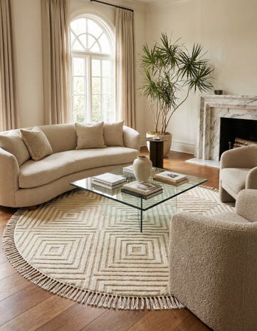 6' 3 x 6' 3 Hand Knotted Darya Round Rug