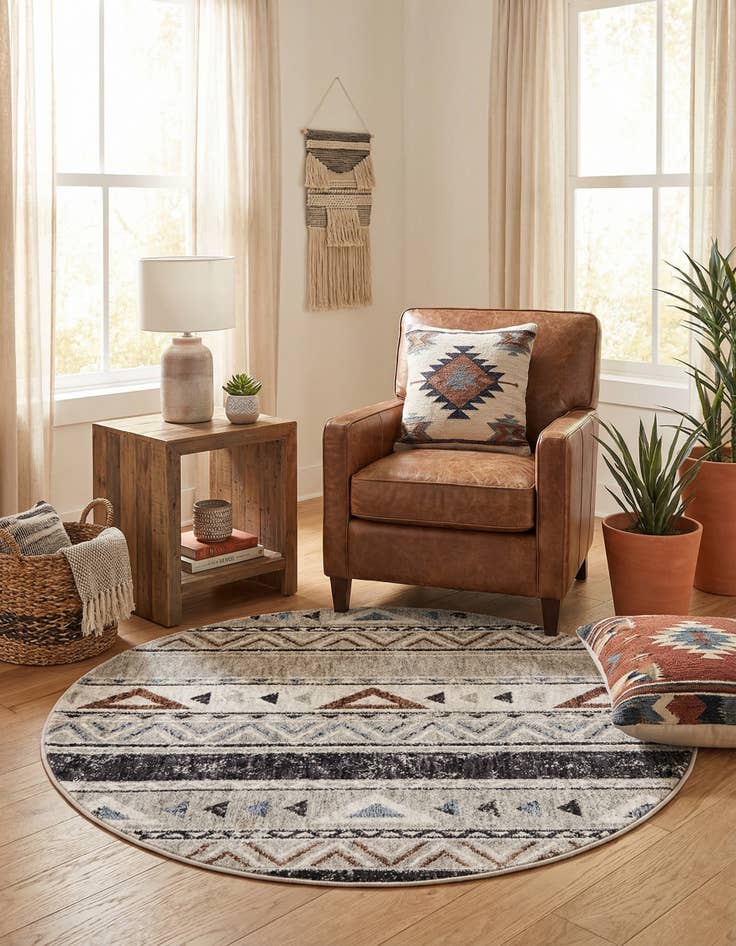 Detail image of 3' 3 x 3' 3 Eco Southwestern Round Rug