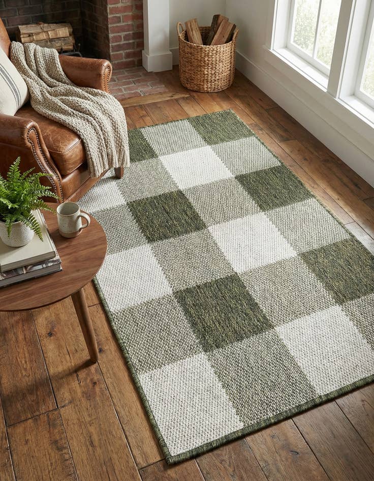 Detail image of  2' x 3'  Washable Checkered Indoor / Outdoor Rug