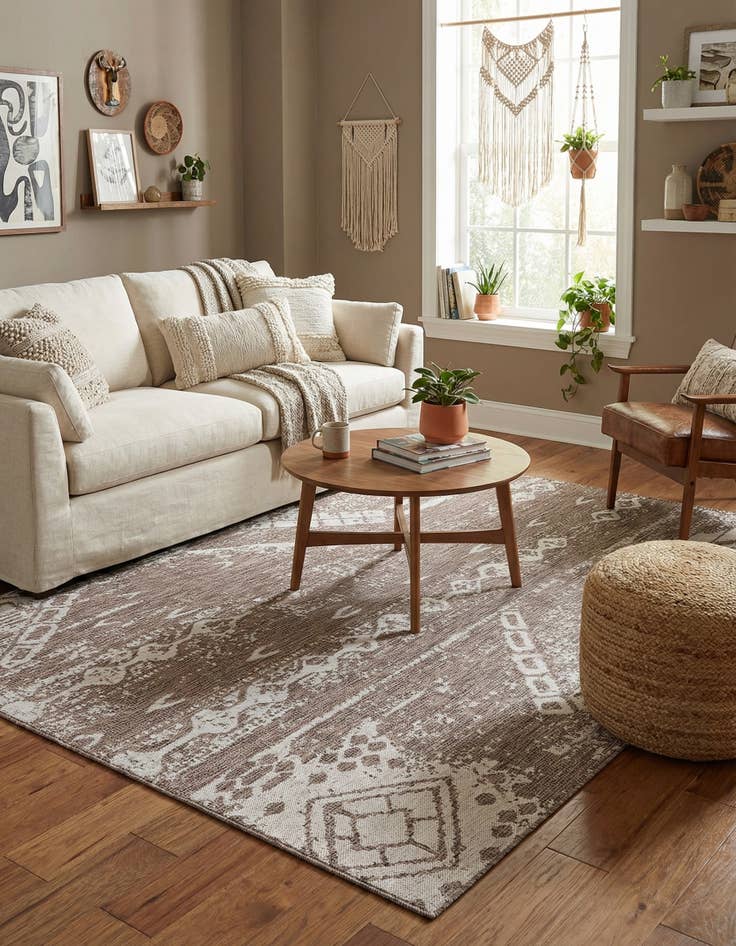 Detail image of 7' x 10'  Washable Bohemian Indoor / Outdoor Rug