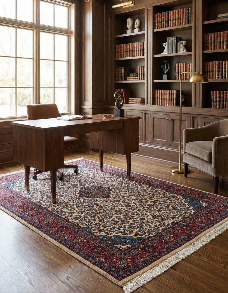 Detail image of 4' 3 x 6' 10 Sarouk Rug