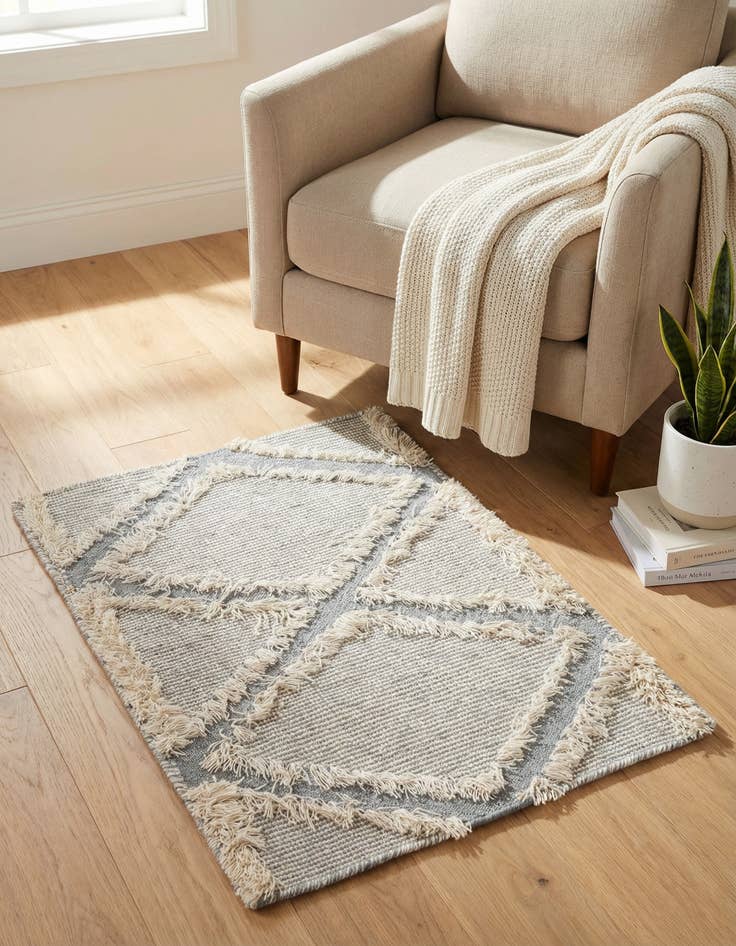 Detail image of 2' 2 x 2' 10  Hand Woven Arizona Wool Rug