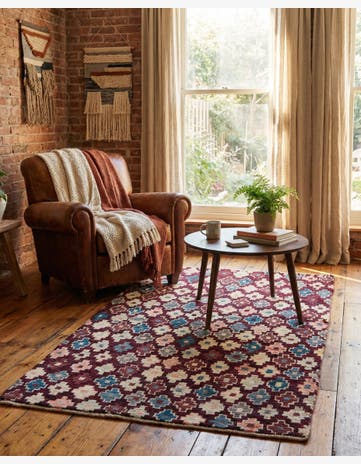 4' x 6' Hand Knotted Balouch Wool Rug