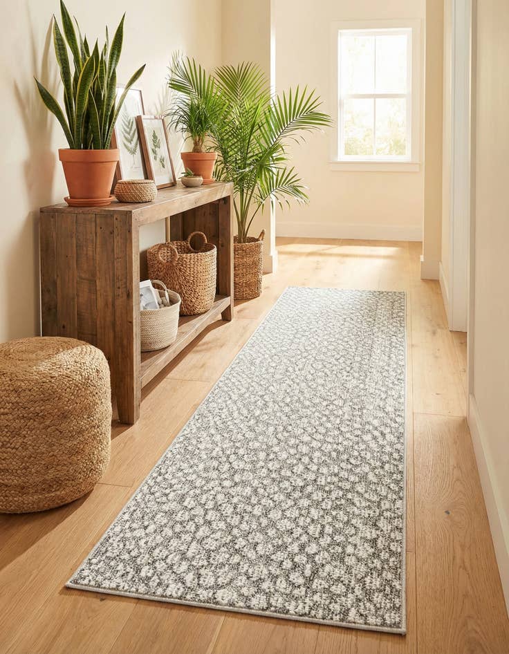 Detail image of 2' x 8' Easy-Clean Safari Indoor / Outdoor Runner Rug