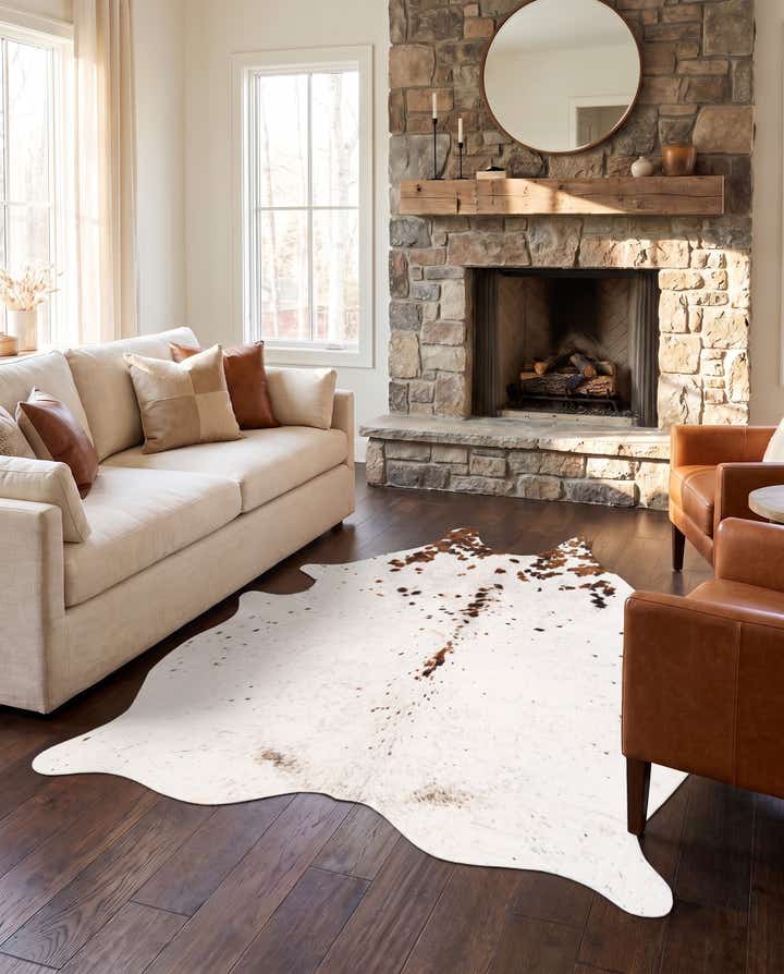 5' 1 x 6' 2 Cowhide Leather Square Rug