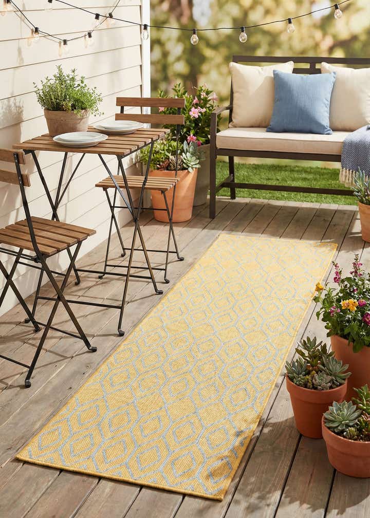 2' x 6' Easy-Clean Jill Zarin Turks and Caicos Indoor / Outdoor Runner Rug