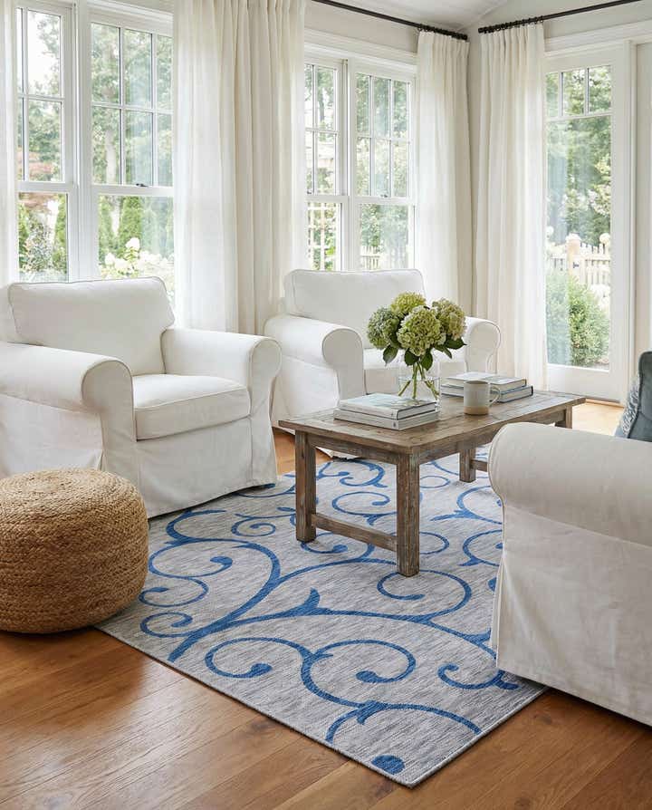 9' x 12' Easy-Clean Botanical Indoor / Outdoor Rug