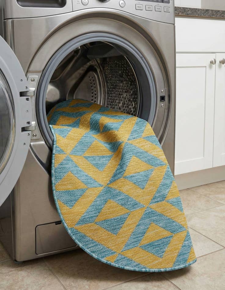 Detail image of 3' x 3'  Washable Jill Zarin Napa Indoor / Outdoor Round Rug