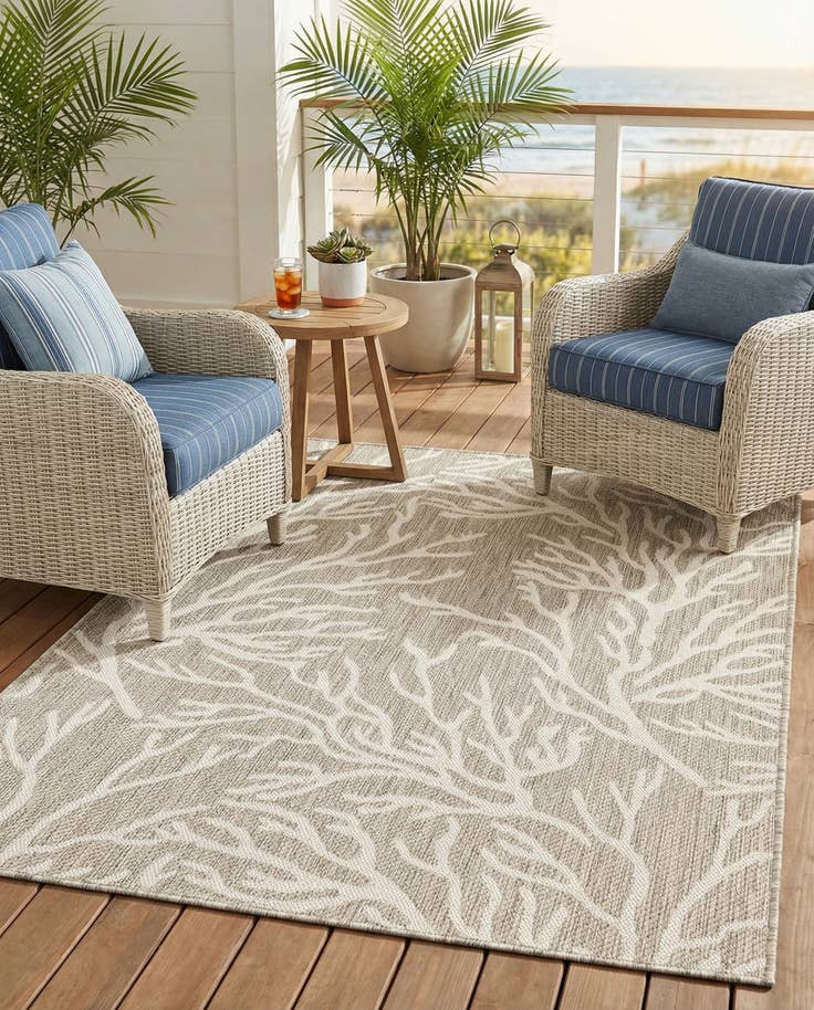 Detail image of 4' x 6' Easy-Clean Coastal Indoor / Outdoor Rug