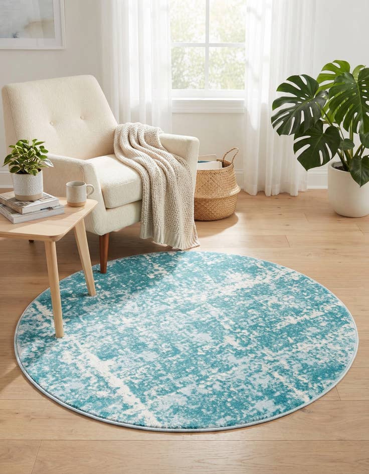 Detail image of Jill Zarin 3' 3 x 3' 3 Uptown Lexington Avenue Round Rug